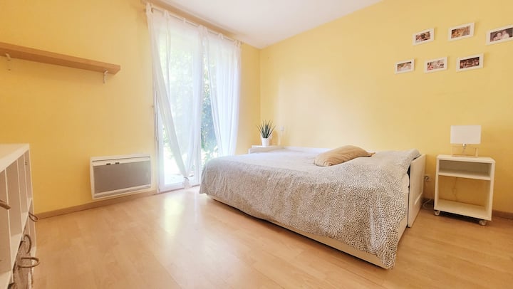 Nova cama de armazenamento Ikea 2 colchões 80 cm