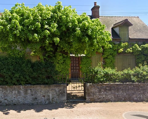 Country house near Le Pal Park