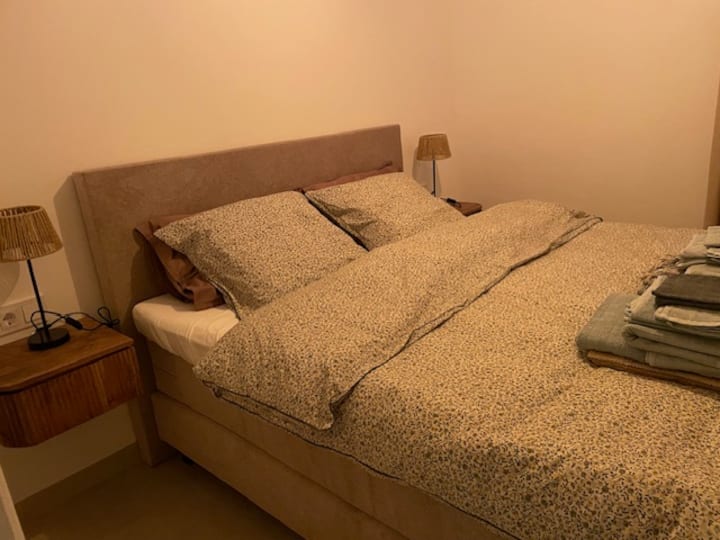 საძინებელი 2