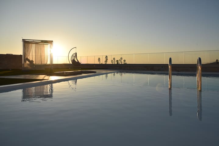 Elira Luxury Villa – With Private Pool