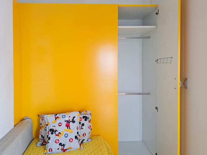 Cama,Foto de todo o quarto,Quarto