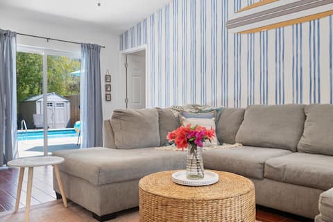 Top Airbnb: 〰 Bluewater Bliss 〰 Private Pool & Backyard BBQ in Warrington