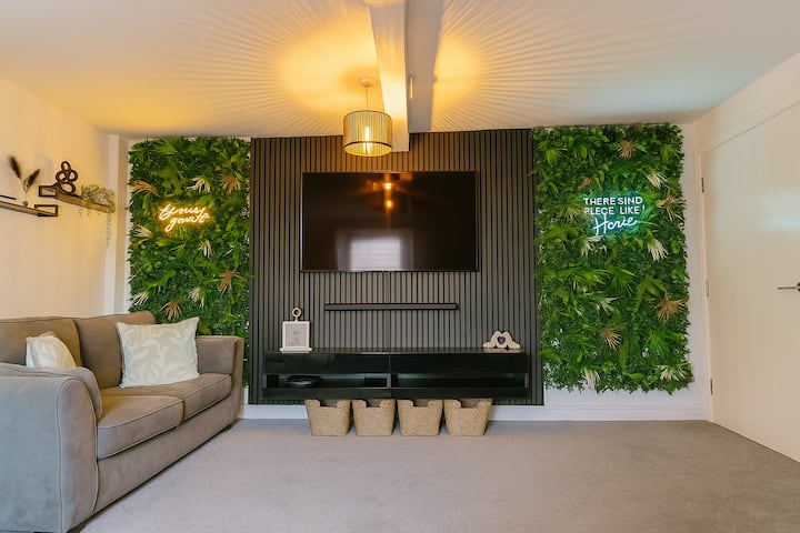 Pet Friendly | Free Parking | Balcony Harbour View - Shaldon