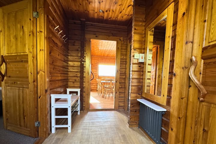 Spacious Tor View Lodge With Hot Tub In Devon - Shaldon