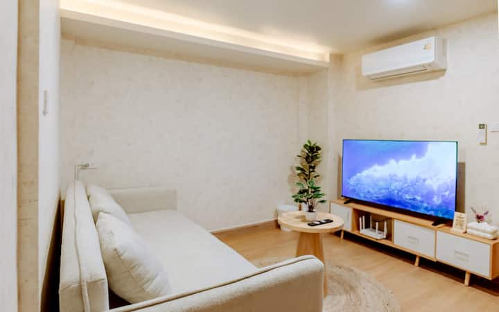 Living room 2