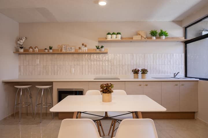 Casa Amplia Tipo Hotel | 5 Hab + Ubicación Top - San Luis Potosí