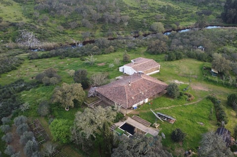 Riverside retreat in rural Alentejo paradise.