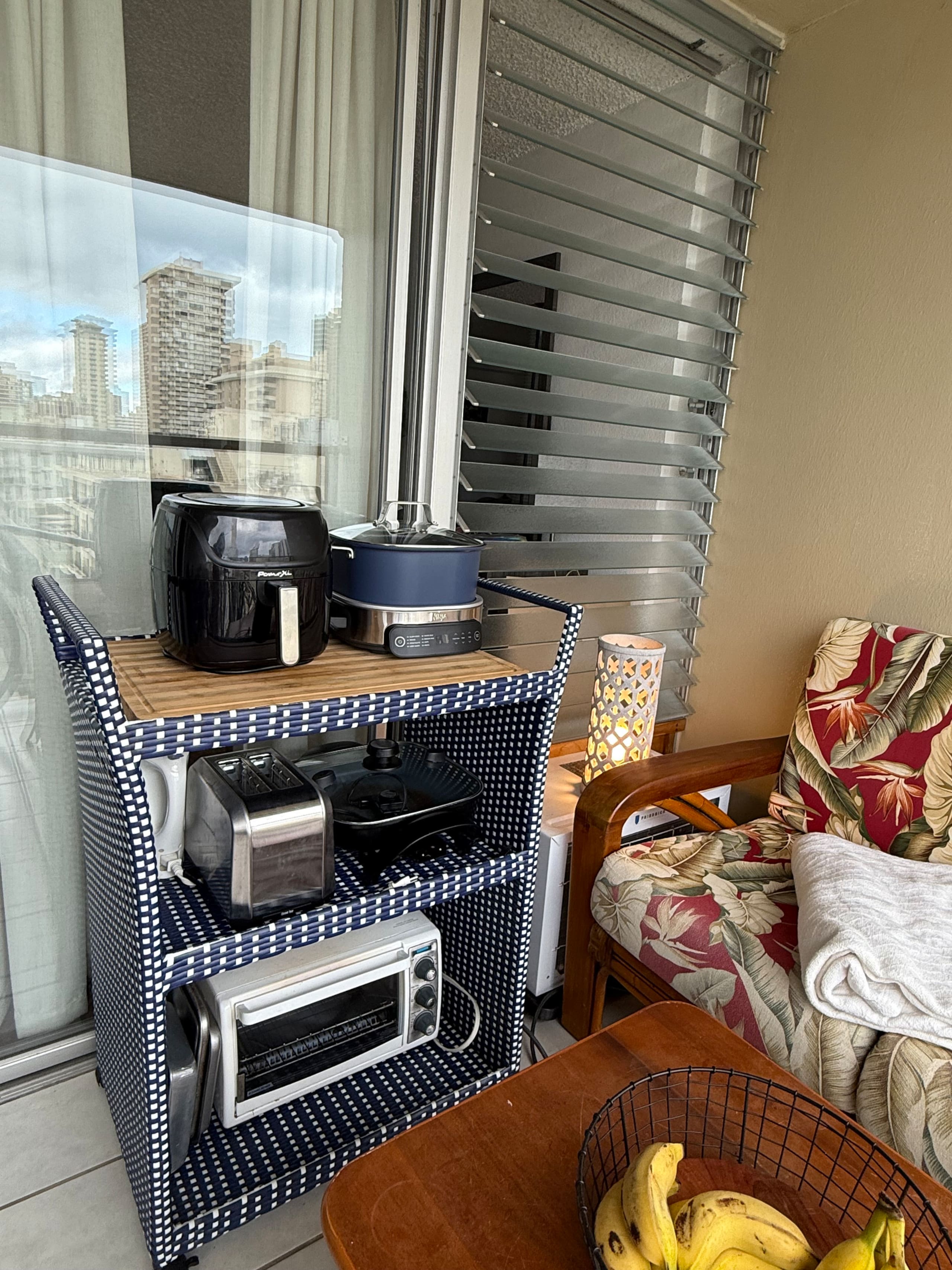 Studio for 4 people w/ Pool Jacuzzi Sauna BBQ - Image 13