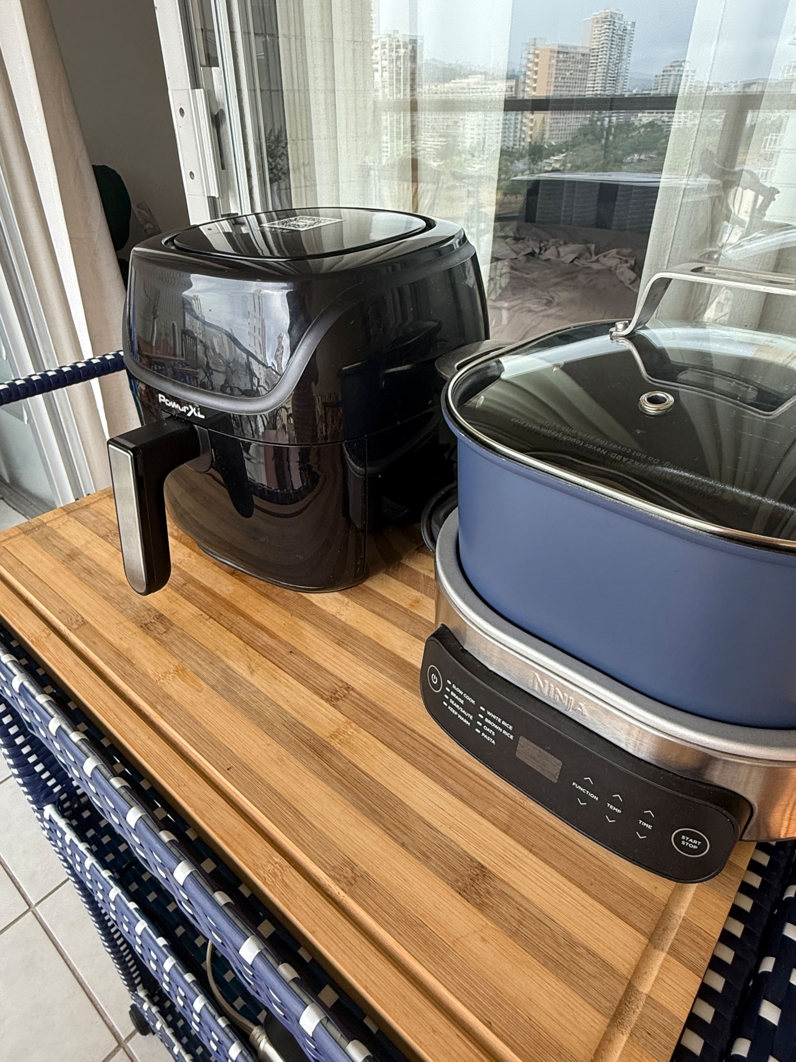 Studio for 4 people w/ Pool Jacuzzi Sauna BBQ - Image 11