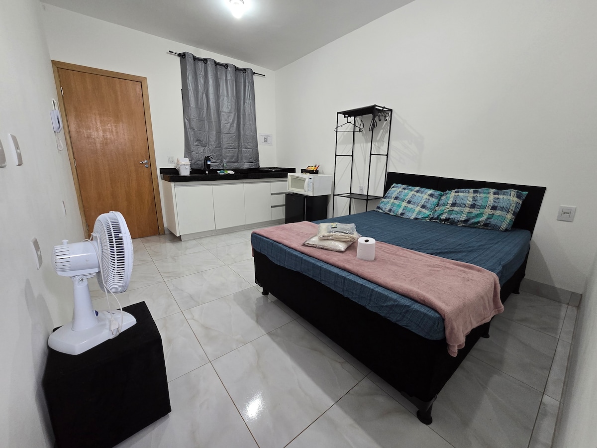 Top Airbnb: Full flat 6 minutes from the market and square em Aparecida De Goiânia