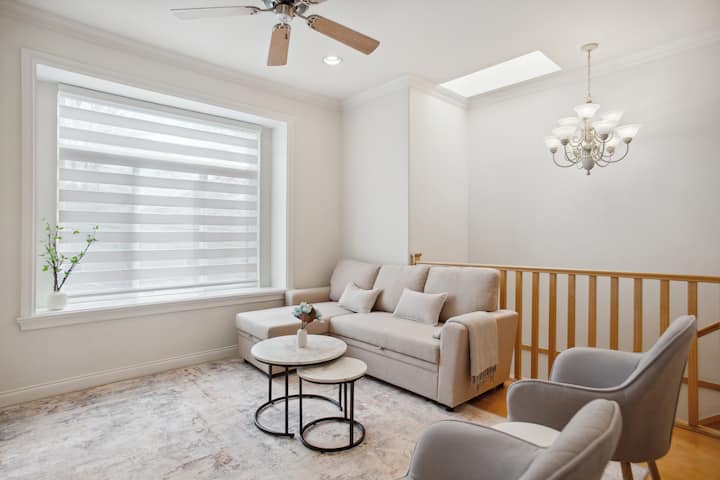 Bright & Comfy 4 Br Home 10 Mins From Airport - 리치먼드