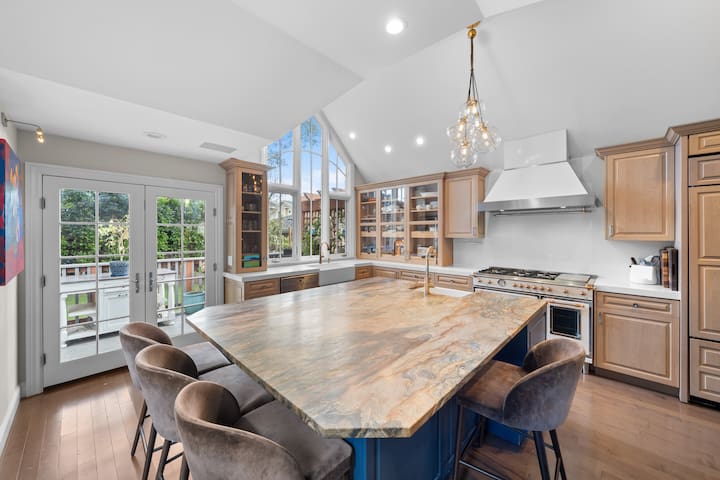 Fairytale Tudor in Burlingame | Dogs Welcome!