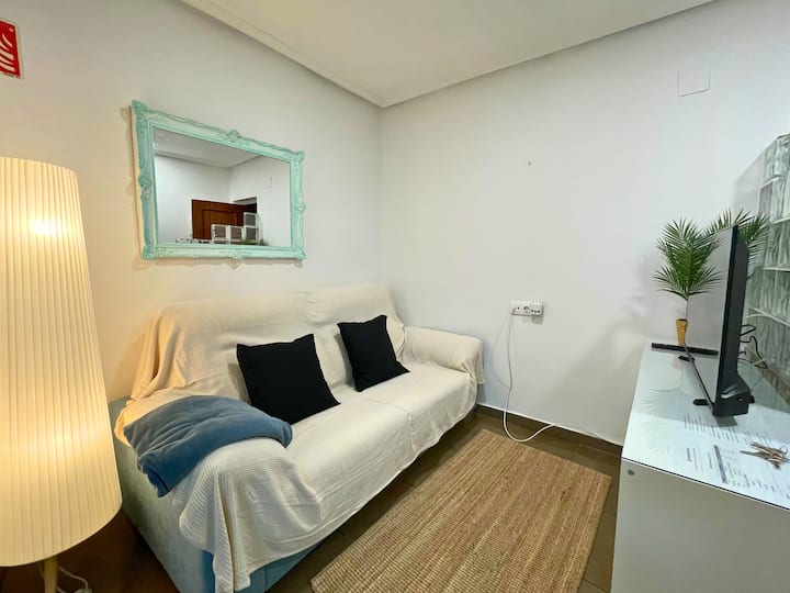Apartamentos Melgarden - Céntrico Bajo En Santoña - Escalante