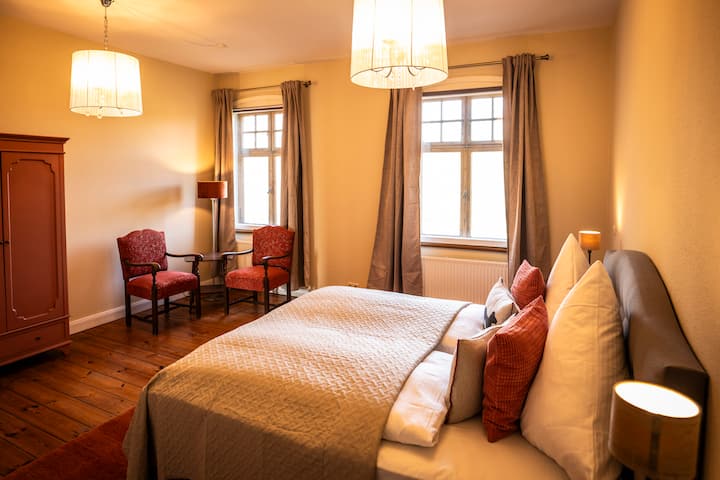 Spálňa 5