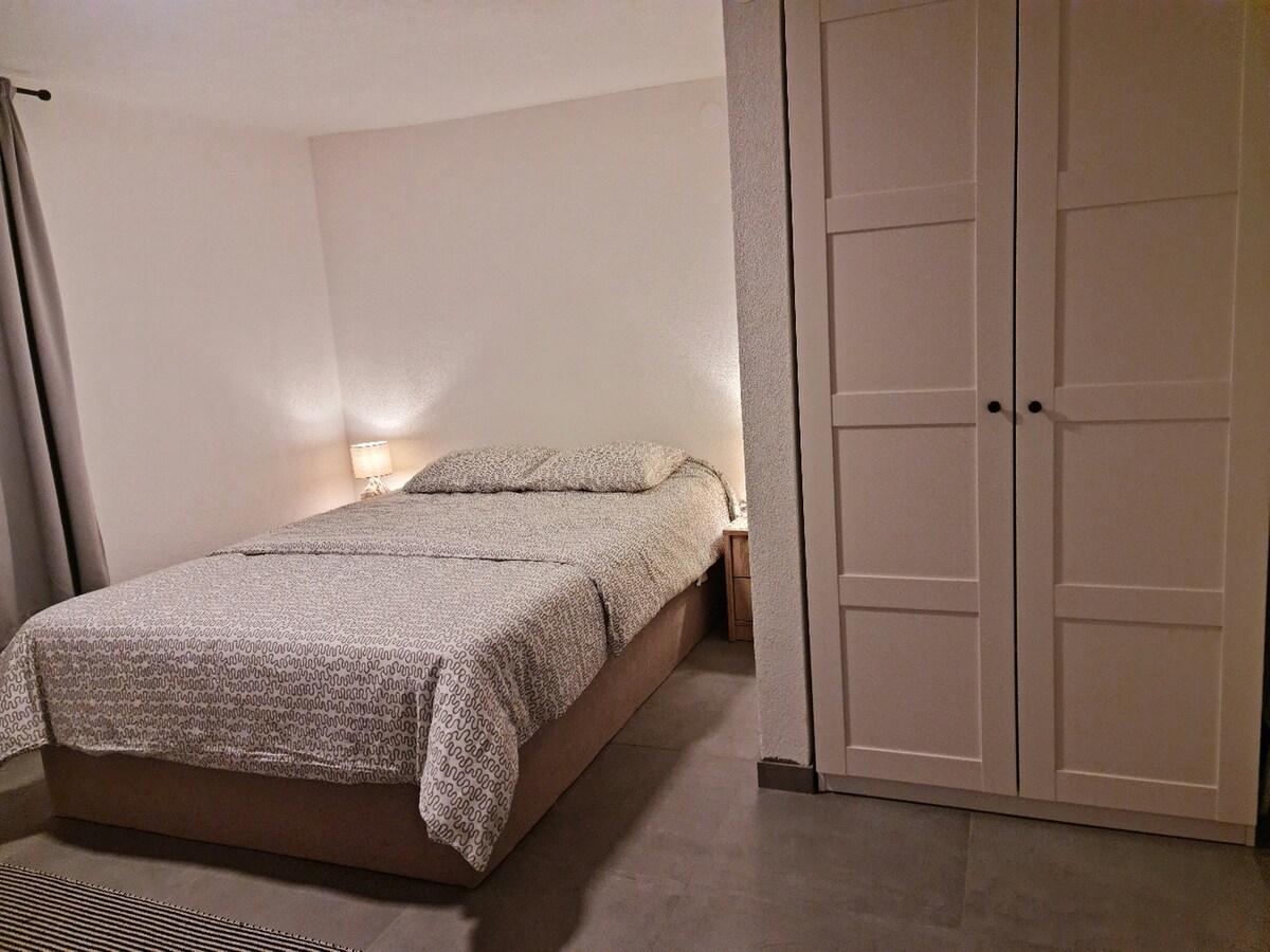 0A · App for  3 peaceful  and cosy