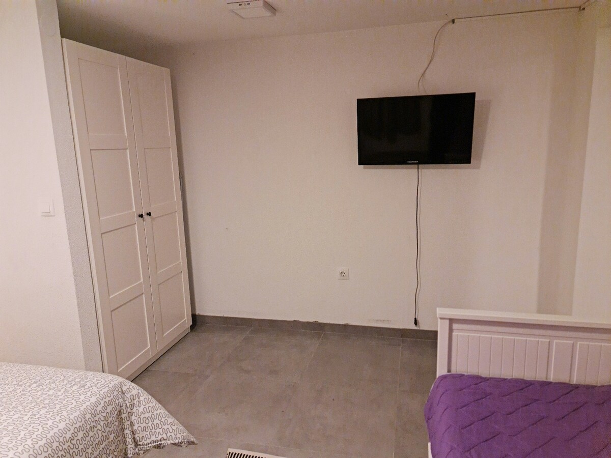 0A · App for  3 peaceful  and cosy