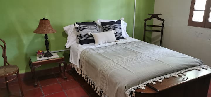 غرفة النوم 2