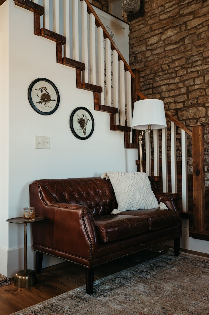 Stone Farmhouse Stay - New Glarus, WI