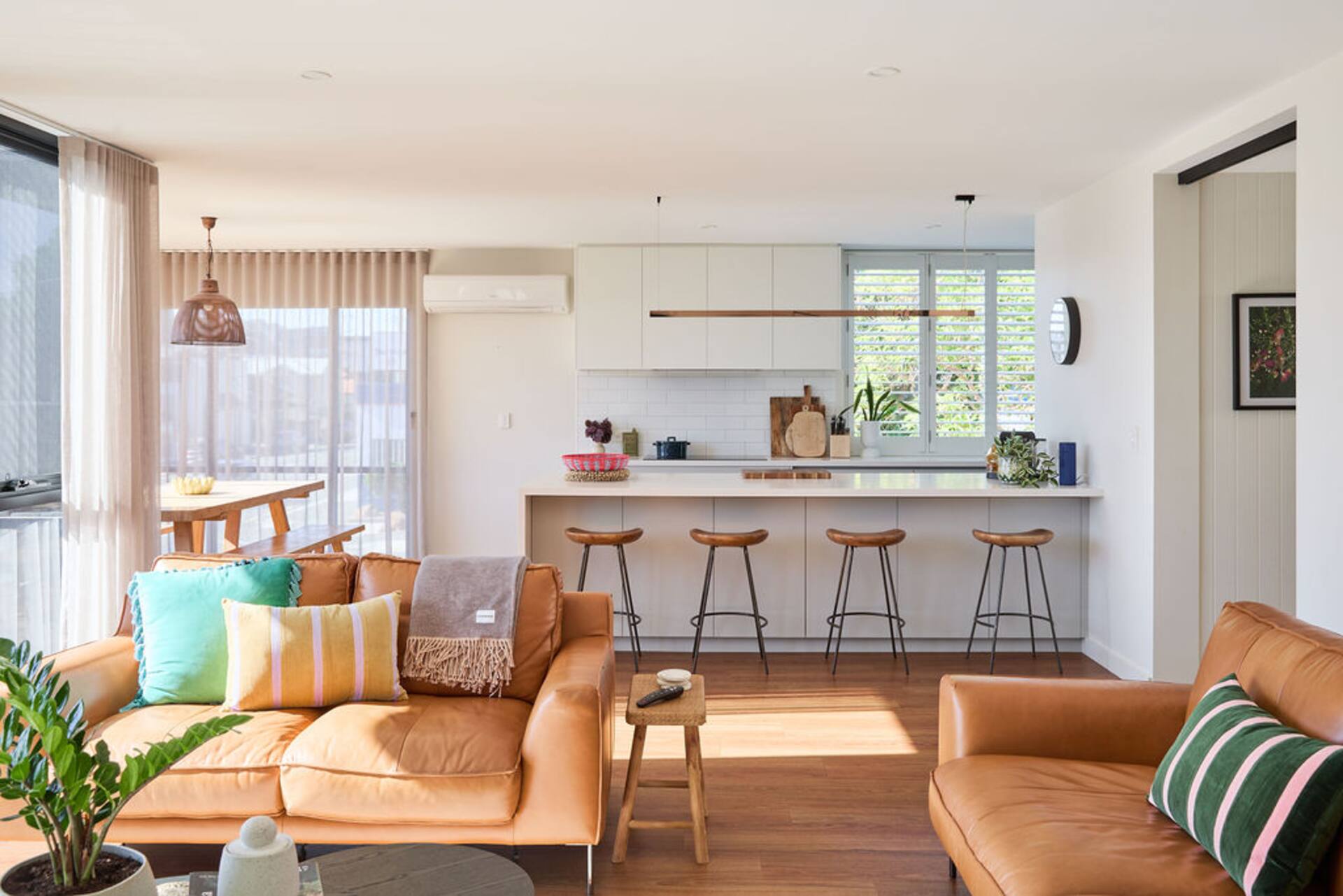 Light-Filled City Escape, Walk to Cafes and Parking
