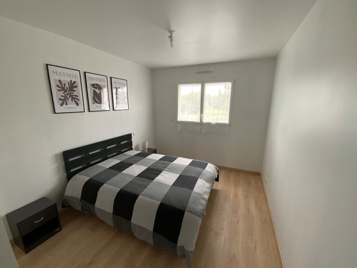 غرفة النوم 1