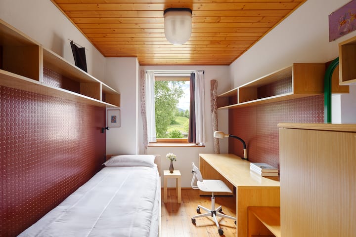 საძინებელი 3