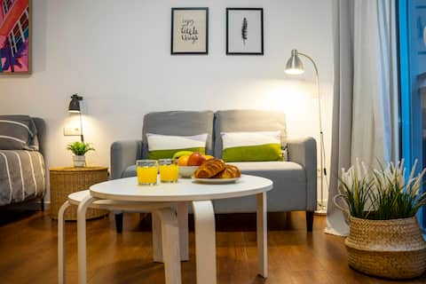 Propiedad de Airbnb exitosa: Cervantes Studio Málaga en Málaga
