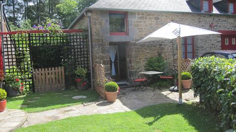 Quiet house between St malo and Mont St Michel