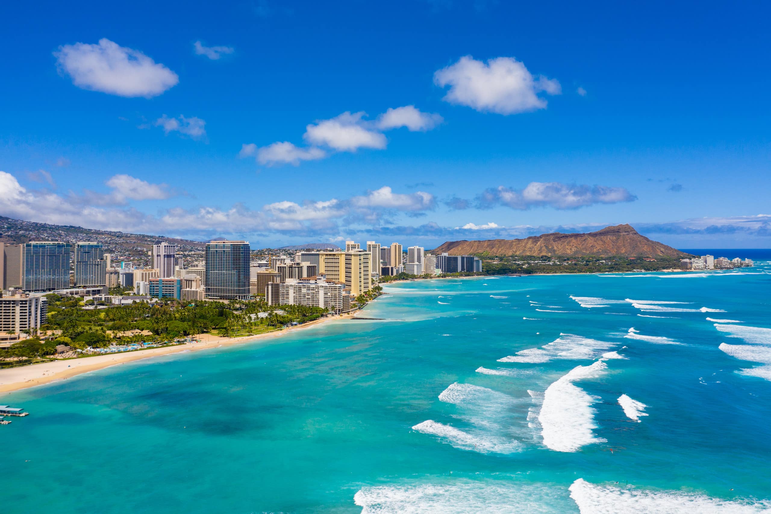 LEGAL Waikiki Studio-Steps to Beach, Full Kitchen - Image 36