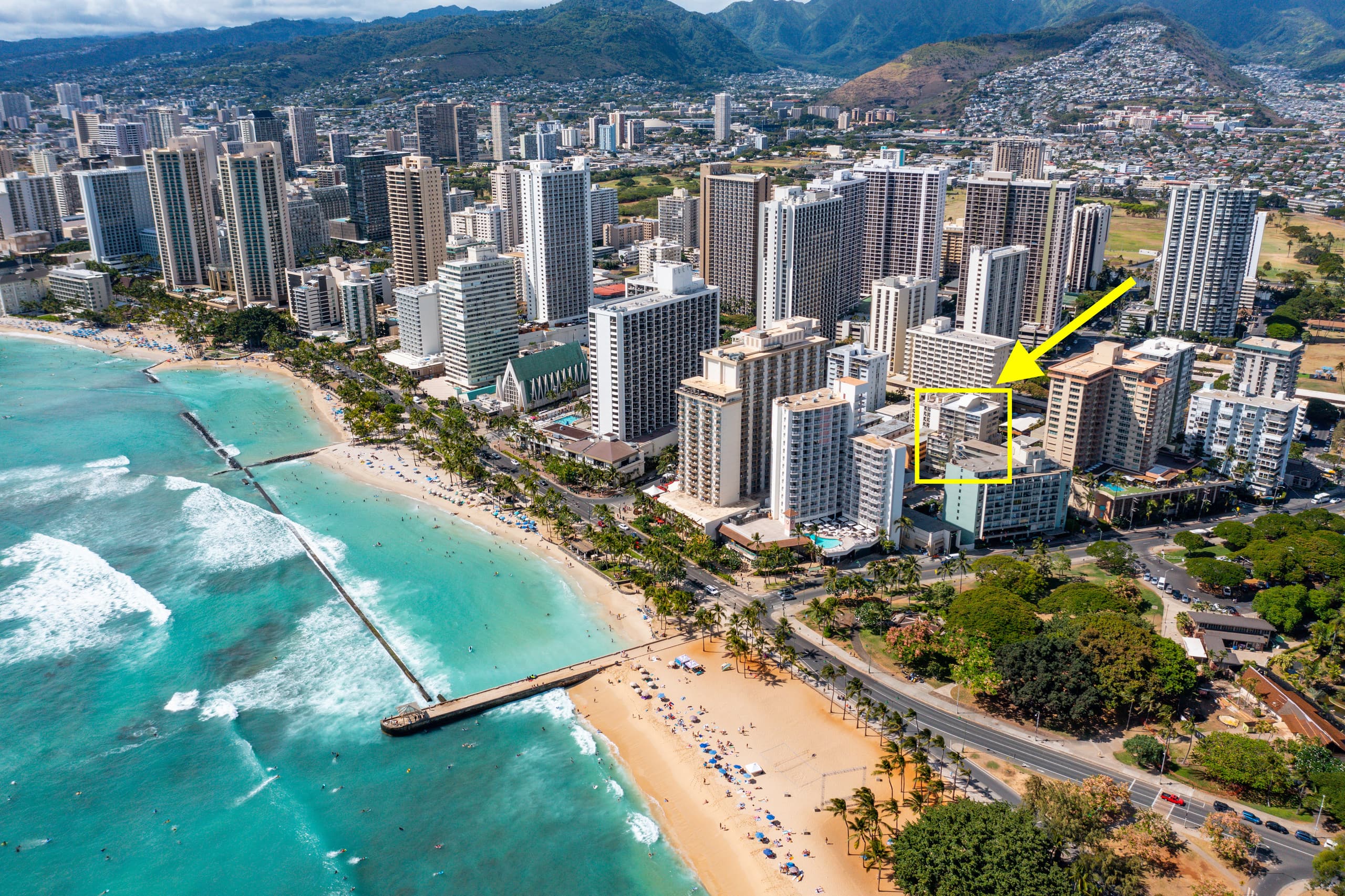 LEGAL Waikiki Studio-Steps to Beach, Full Kitchen - Image 23