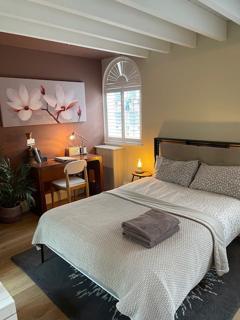 Cosy studio cottage in East Cheshire