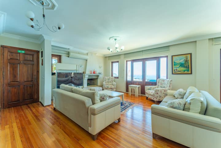 Lovely Villa In Kalkan, With A Big Swimming Pool. - Kalkan