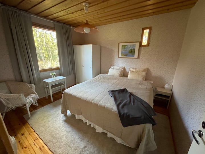 180厘米宽单人床