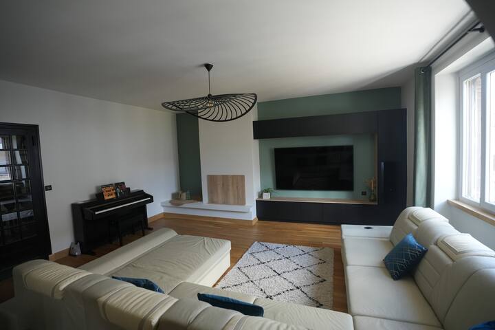 Maison Aqua : Spa Privé Piscine/jacuzzi & Hammam - Champagnole