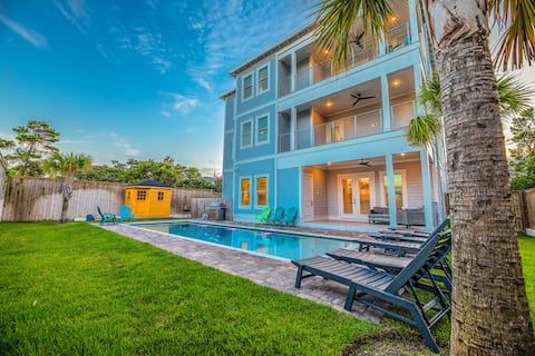 Blue Horizon • Golf Cart, Pool & Sleeps 32
