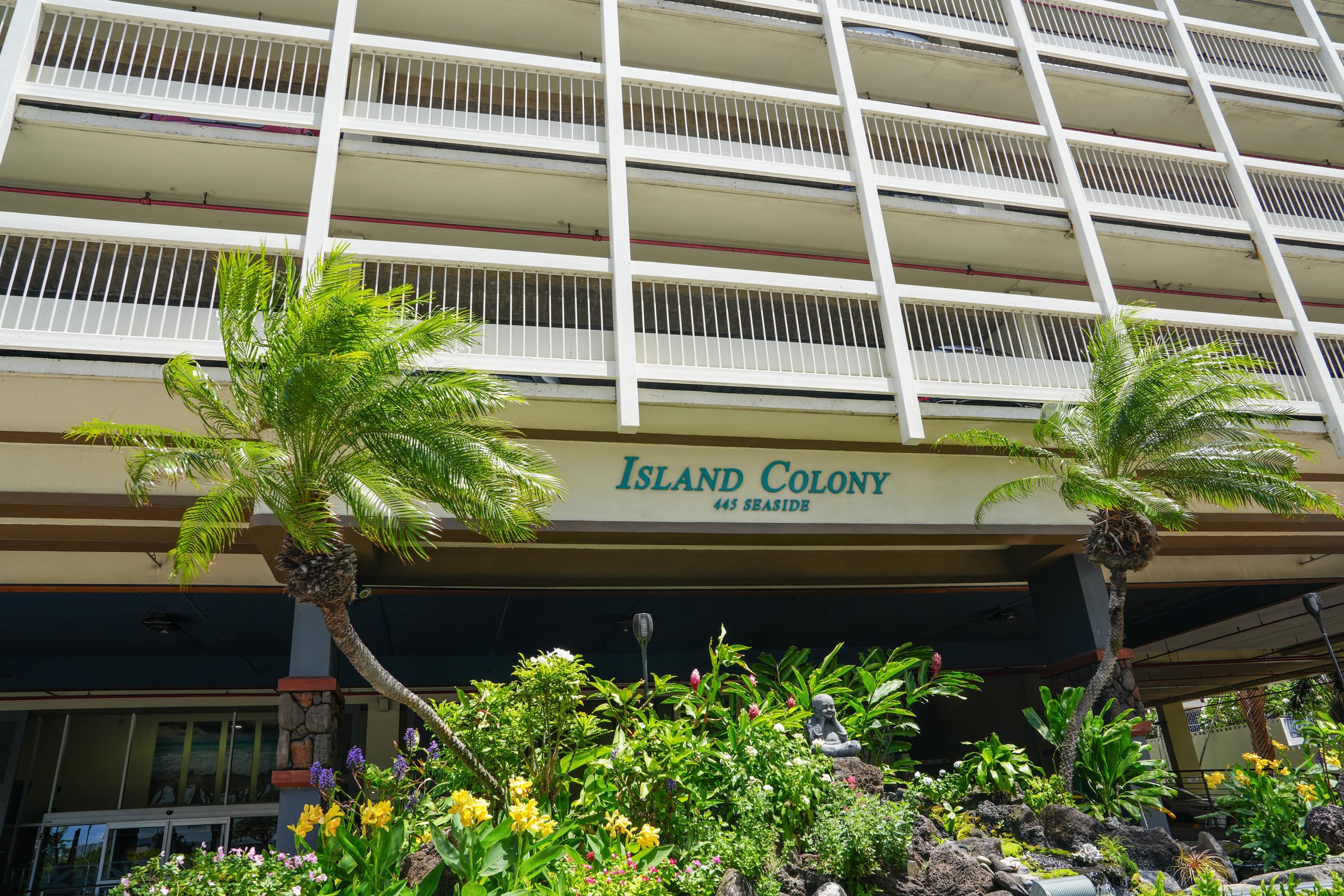 Condo in Honolulu · ★5.0 · Studio · 1 bed · 1 private bath - Image 23