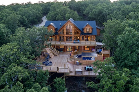 Tulip and Oak Cabin-New Listing!