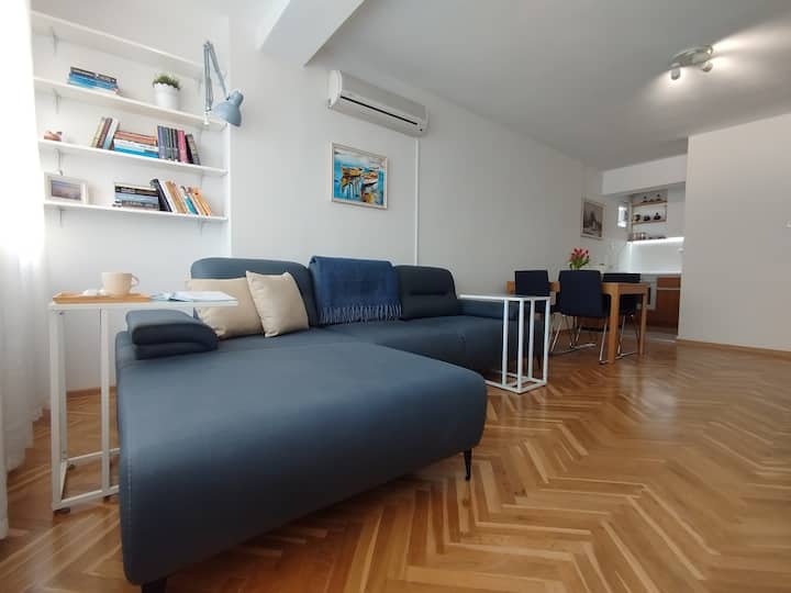 Апартамент Varna Sea View - Bulgaria