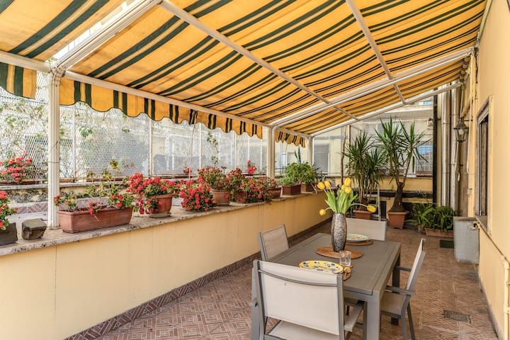 Santa Croce Terrace - Rim