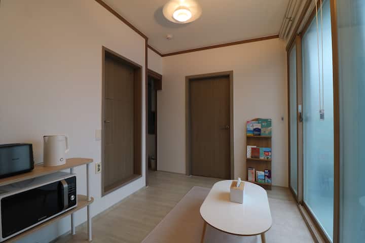 Roy House - Busan