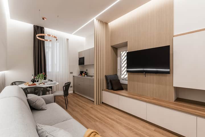 The Best Rent - Romantic Flat Near The Colosseum - Monti