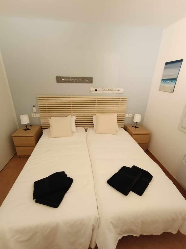 La habitación infantil, convertible en dos camas individuales o una cama doble.