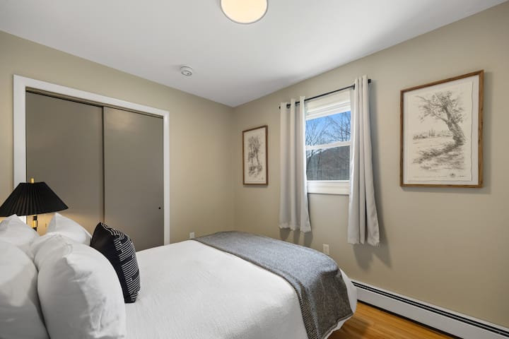 Third bedroom with full-size bed.