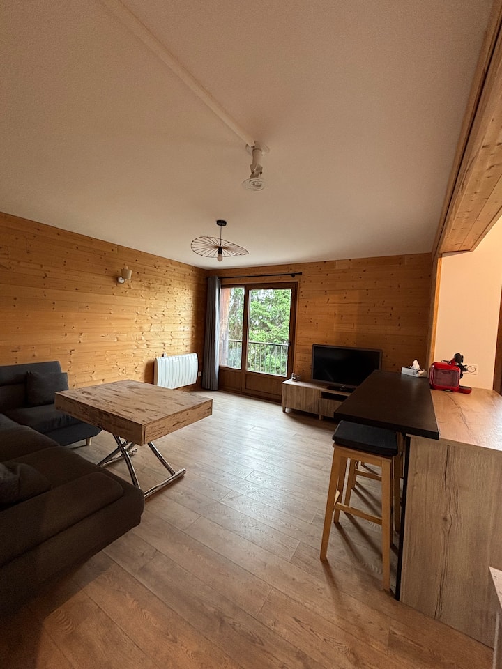 Logement T4 Moderne Proche Télécabine & Commodités - Occitanie