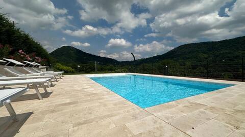 {40 Min from the Dolomites} Borgo Moretti-2 & pool