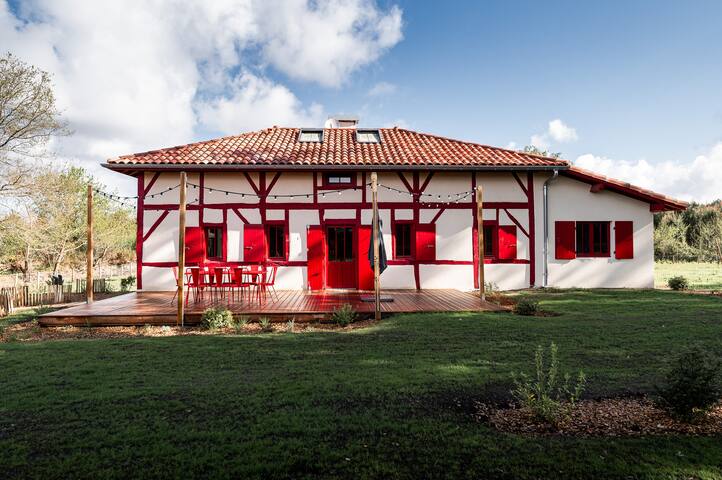 Yelloh Village Lous Seurrots - Contis Plage managed Airbnb listing 1