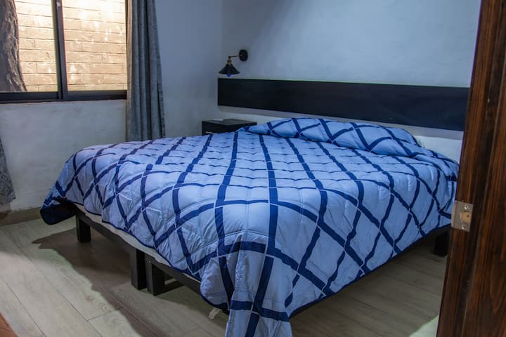 საძინებელი 1