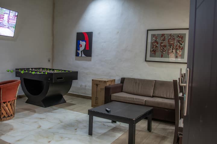 მისაღები ოთახი 2