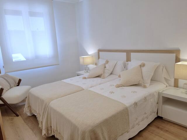 EXCLUSIVO APARTAMENTO LA GOLETA gallery image 4