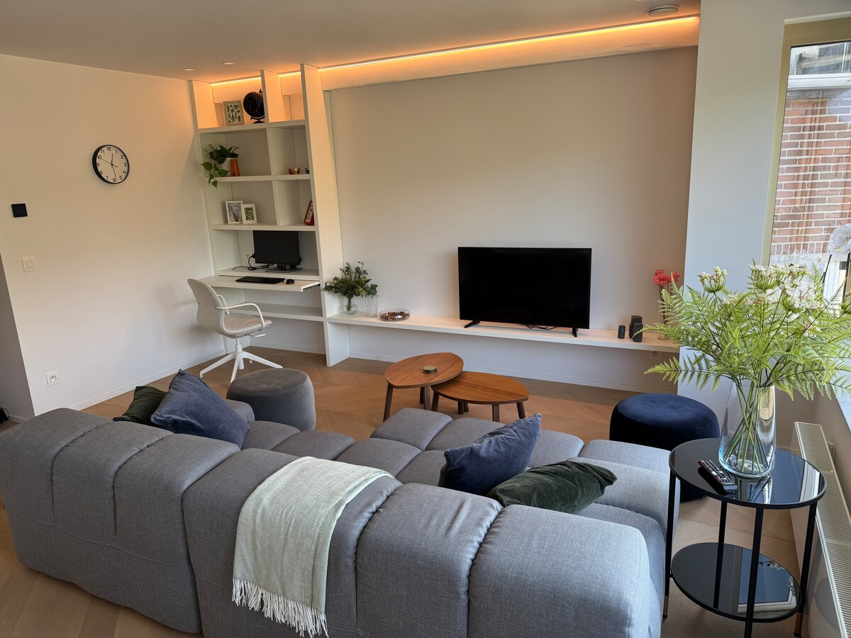 Top performing Airbnb: Luxury flat in citycentrum of Ghent in Gent