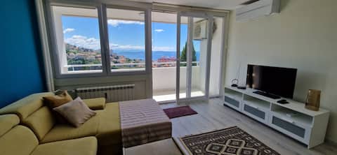 Top performing Airbnb: Panorama City Apartment in Grad Rijeka